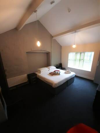 Imagen de la habitación del Hotel Potbank Aparthotel. Foto 14