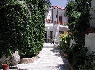 Imagen general del Hotel Pothos. Foto 2