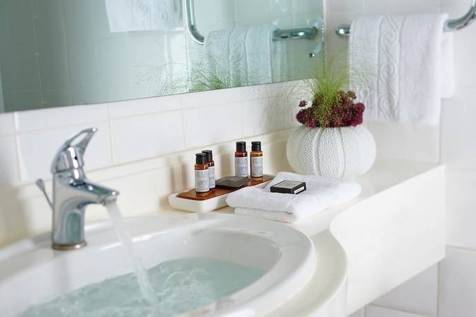 Imagen de la habitación del Hotel Potters Heron. Foto 14