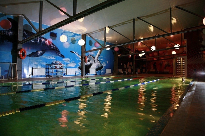 Imagen de la piscina del Hotel Potutkov. Foto 19