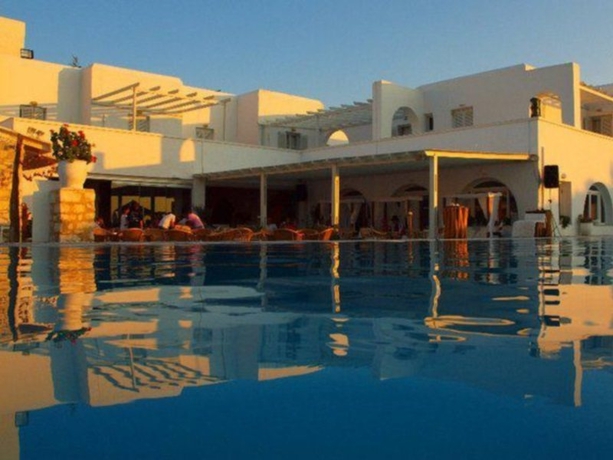 Imagen general del Hotel Pounda Resort Paros. Foto 1