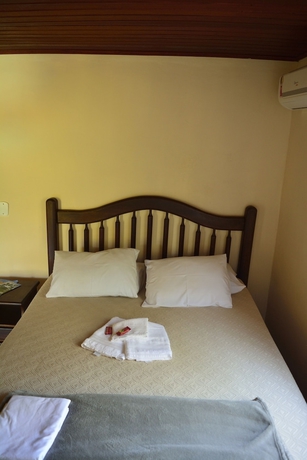 Imagen de la habitación del Hotel Pousada &Aacute;gua Cristalina. Foto 3