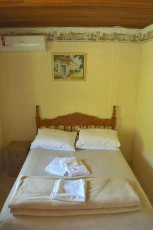 Imagen de la habitación del Hotel Pousada &Aacute;gua Cristalina. Foto 8