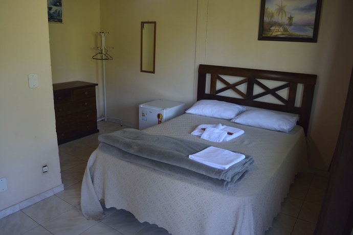 Imagen de la habitación del Hotel Pousada &Aacute;gua Cristalina. Foto 18