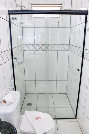 Imagen de la habitación del Hotel Pousada &Aacute;gua Eterna. Foto 16