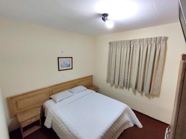 Imagen de la habitación del Hotel Pousada &Aacute;guas De Lind&oacute;ia. Foto 6