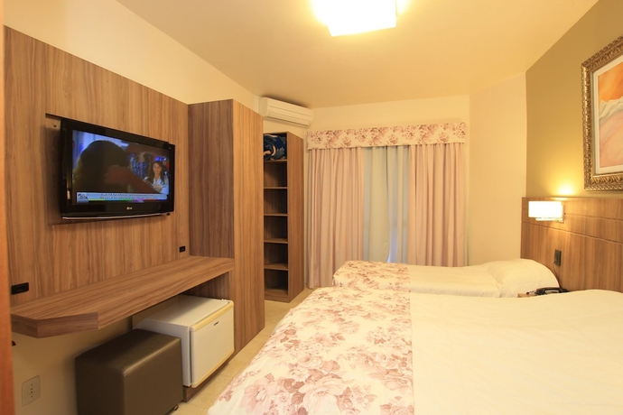 Imagen de la habitación del Hotel Pousada &Aacute;guia Branca. Foto 3