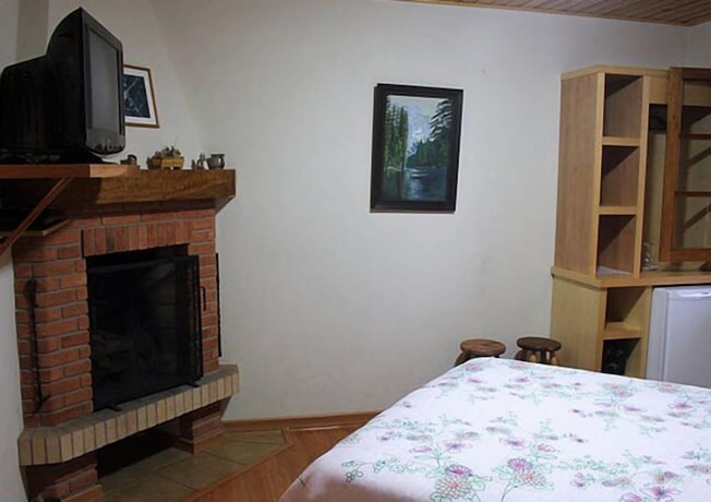 Imagen de la habitación del Hotel Pousada &Aacute;guia Da Montanha. Foto 4