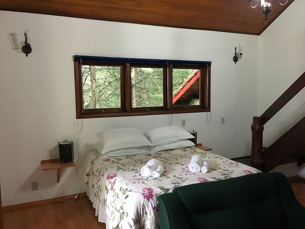Imagen de la habitación del Hotel Pousada &Aacute;guia Da Montanha. Foto 13