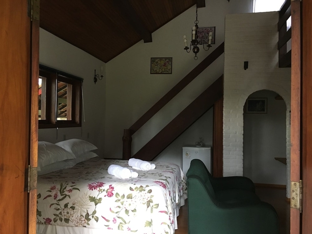 Imagen de la habitación del Hotel Pousada &Aacute;guia Da Montanha. Foto 15