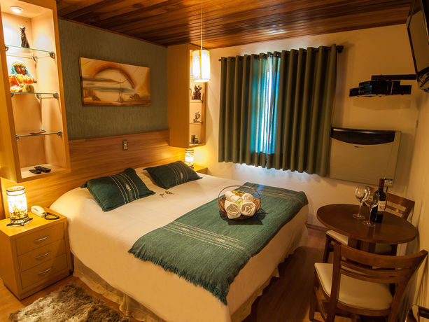 Imagen de los interiores del Hotel Pousada &Aacute;guia Dourada. Foto 11