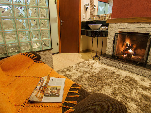 Imagen de los interiores del Hotel Pousada &Aacute;guia Dourada. Foto 12