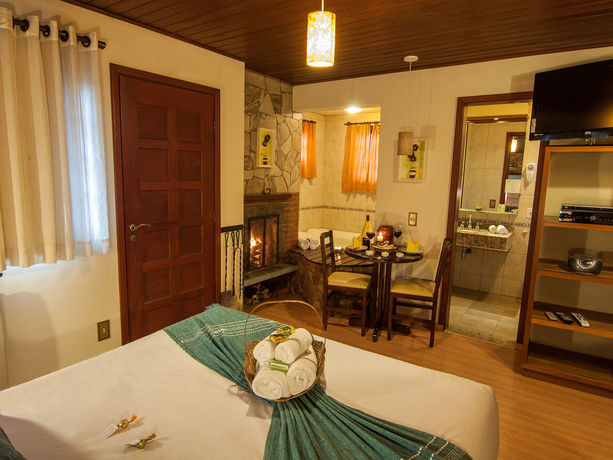 Imagen de los interiores del Hotel Pousada &Aacute;guia Dourada. Foto 14