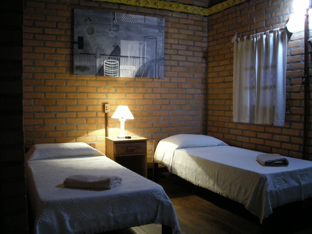 Imagen de la habitación del Hotel Pousada Al&eacute;m do Jardim. Foto 5