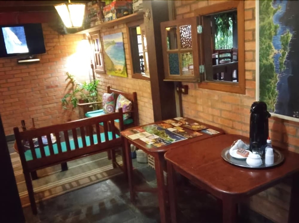 Imagen de los interiores del Hotel Pousada Al&eacute;m do Jardim. Foto 16