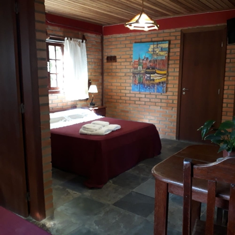 Imagen de la habitación del Hotel Pousada Al&eacute;m do Jardim. Foto 8