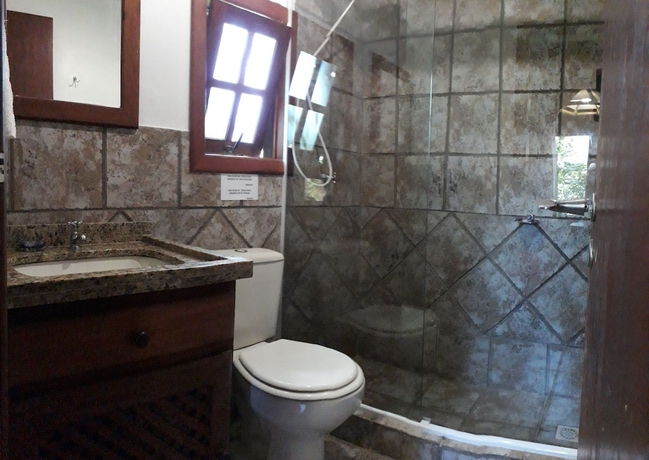 Imagen de la habitación del Hotel Pousada Al&eacute;m do Jardim. Foto 15