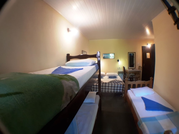 Imagen de la habitación del Hotel Pousada Alicia B&uacute;zios. Foto 3