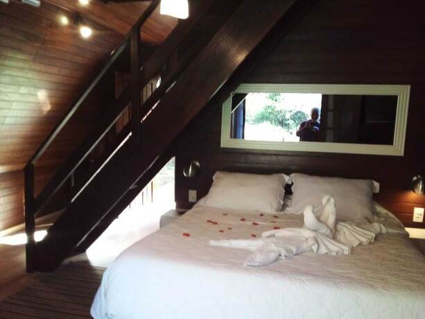 Imagen de la habitación del Hotel Pousada Alpes. Foto 13