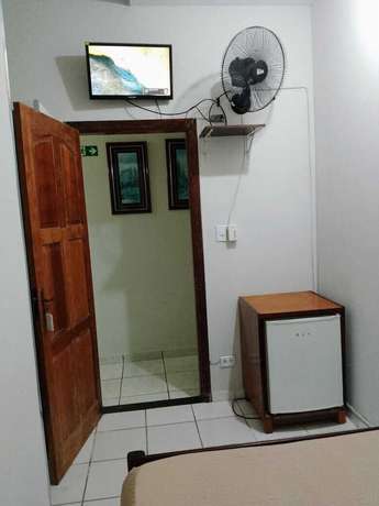 Imagen de la habitación del Hotel Pousada Amanhecer do Itagu&aacute;. Foto 5