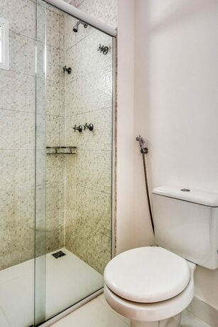 Imagen de la habitación del Hotel Pousada Angra Bella. Foto 20