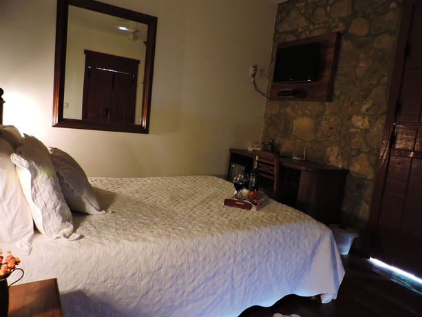 Imagen de la habitación del Hotel Pousada Ara&uacute;jo Bazilio. Foto 13