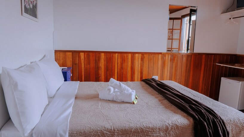 Imagen general del Hotel Pousada Arauc&aacute;ria Su&iacute;tes. Foto 3