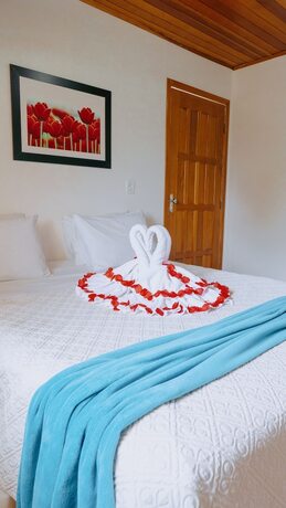 Imagen general del Hotel Pousada Arauc&aacute;ria Su&iacute;tes. Foto 7