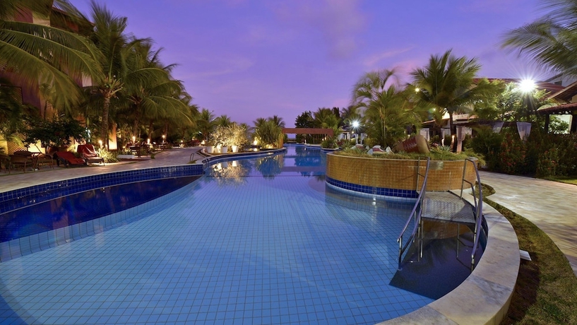 Imagen de la piscina del Hotel Pousada Aruan&atilde;, Conde. Foto 15