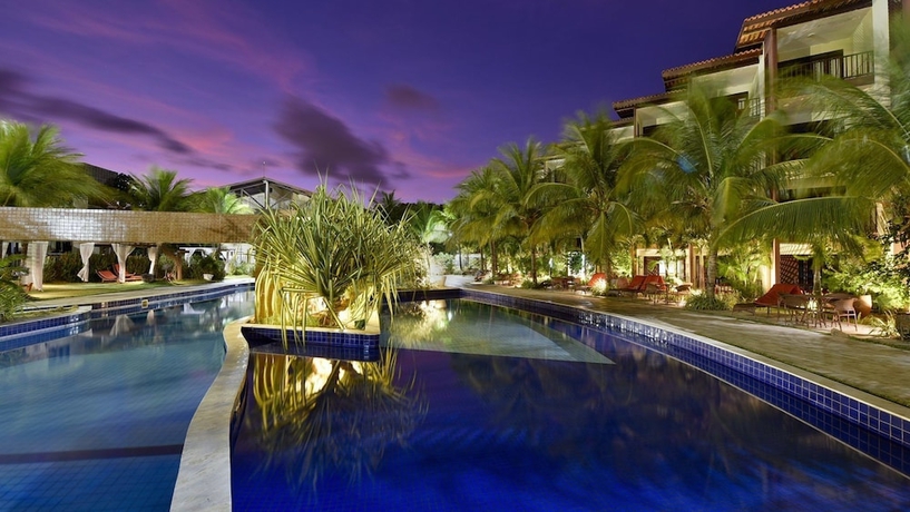 Imagen de la piscina del Hotel Pousada Aruan&atilde;, Conde. Foto 16