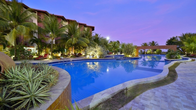 Imagen de la piscina del Hotel Pousada Aruan&atilde;, Conde. Foto 18
