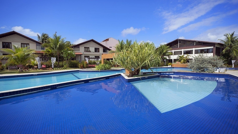 Imagen de la piscina del Hotel Pousada Aruan&atilde;, Conde. Foto 19