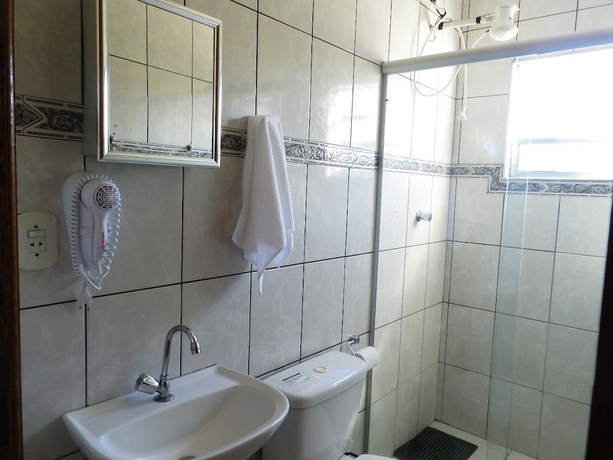 Imagen de la habitación del Hotel Pousada Atlantic Sun. Foto 15