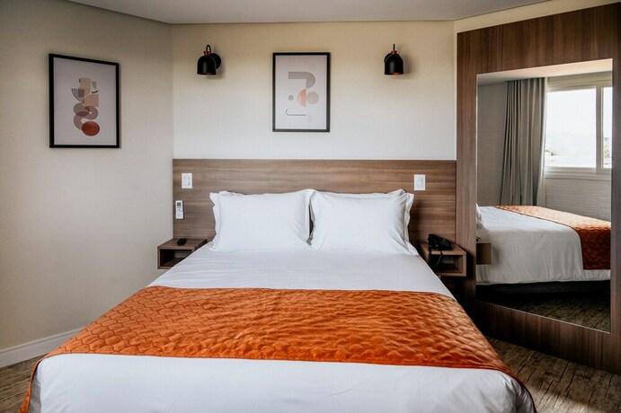 Imagen de la habitación del Hotel Pousada Augusta. Foto 19