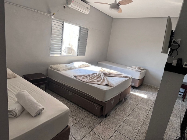Imagen de la habitación del Hotel Pousada Avia&ccedil;&atilde;o. Foto 15