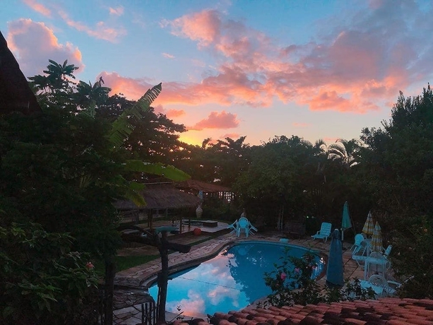 Imagen de la piscina del Hotel Pousada Ax&eacute;, Prado. Foto 19