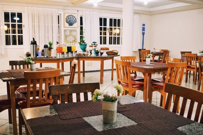 Imagen del bar/restaurante del Hotel Pousada Baleia Azul. Foto 5
