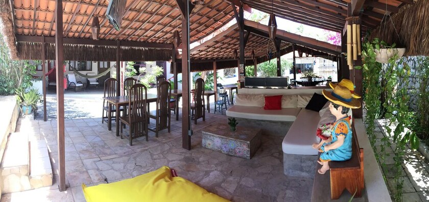 Imagen del bar/restaurante del Hotel Pousada Barbara. Foto 14