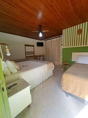 Imagen de la habitación del Hotel Pousada Beach Bahia. Foto 15