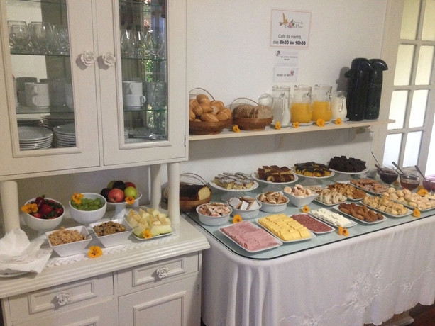 Imagen del bar/restaurante del Hotel Pousada Beija-Flor Gramado. Foto 6