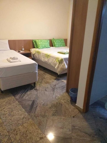 Imagen de la habitación del Hotel Pousada Beija-Flor, Po&ccedil;os de Caldas. Foto 9