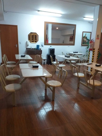 Imagen del bar/restaurante del Hotel Pousada Beija-Flor, Po&ccedil;os de Caldas. Foto 7