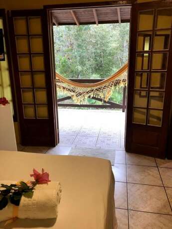 Imagen de la habitación del Hotel Pousada Beira Mar, Garopaba. Foto 16