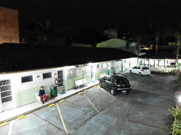 Imagen de la habitación del Hotel Pousada Bella Mar, Bertioga. Foto 15