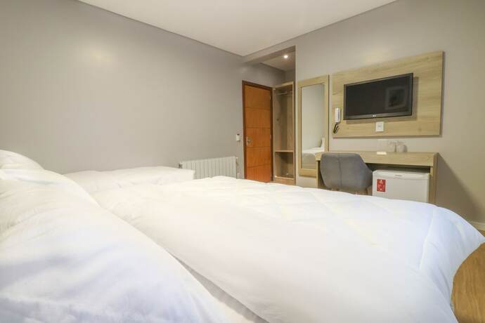 Imagen de la habitación del Hotel Pousada Bella Viena. Foto 13