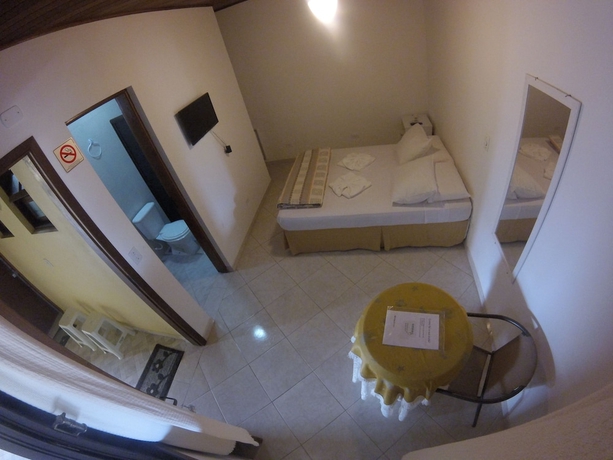 Imagen de la habitación del Hotel Pousada Berro D'&Aacute;gua. Foto 2