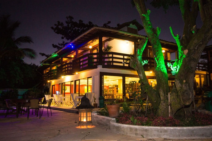 Imagen de los exteriores del Hotel Pousada Blue Marlin. Foto 8