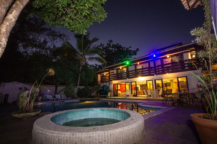 Imagen de la piscina del Hotel Pousada Blue Marlin. Foto 11