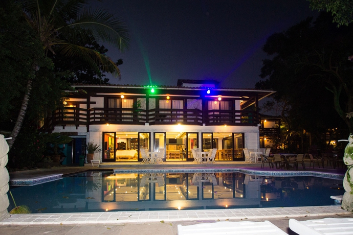 Imagen de la piscina del Hotel Pousada Blue Marlin. Foto 15