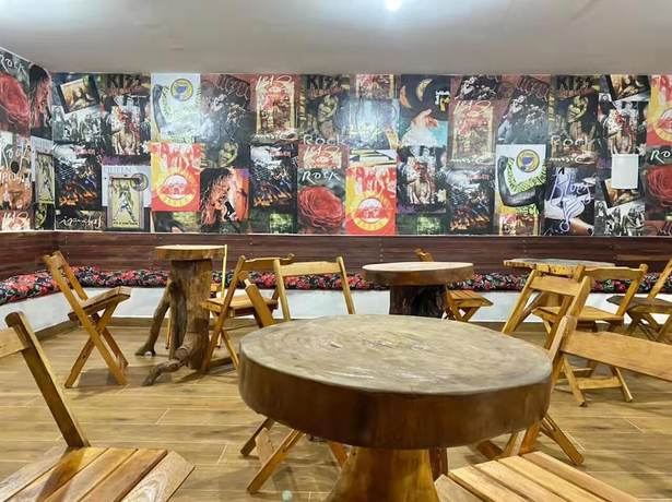 Imagen del bar/restaurante del Hotel Pousada Blues. Foto 9